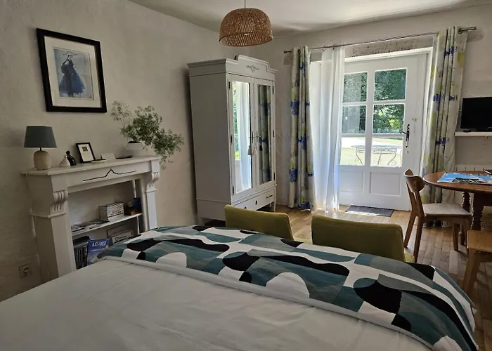 D'hôtes La Meauffre à La Porte De Granville Couette-café Longueville (Manche)